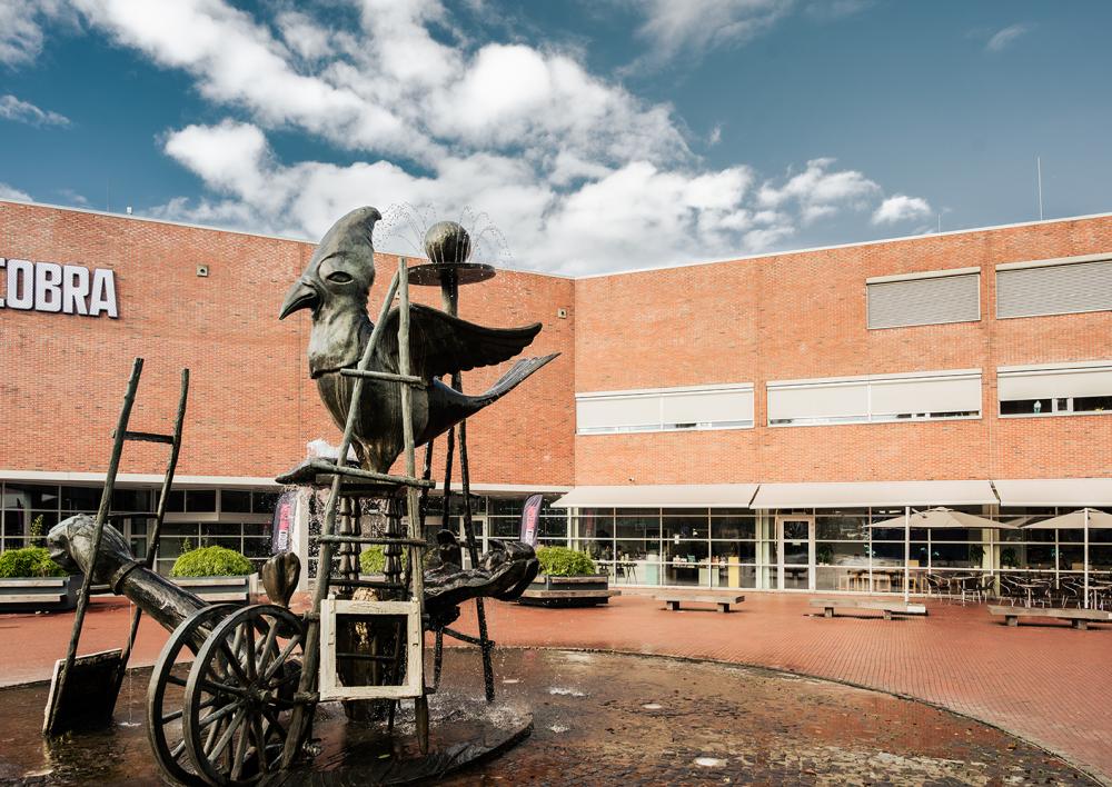 Cobra Museum van buitenaf